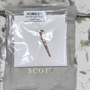 KENDRA SCOTT UNICORN HORN CHARM